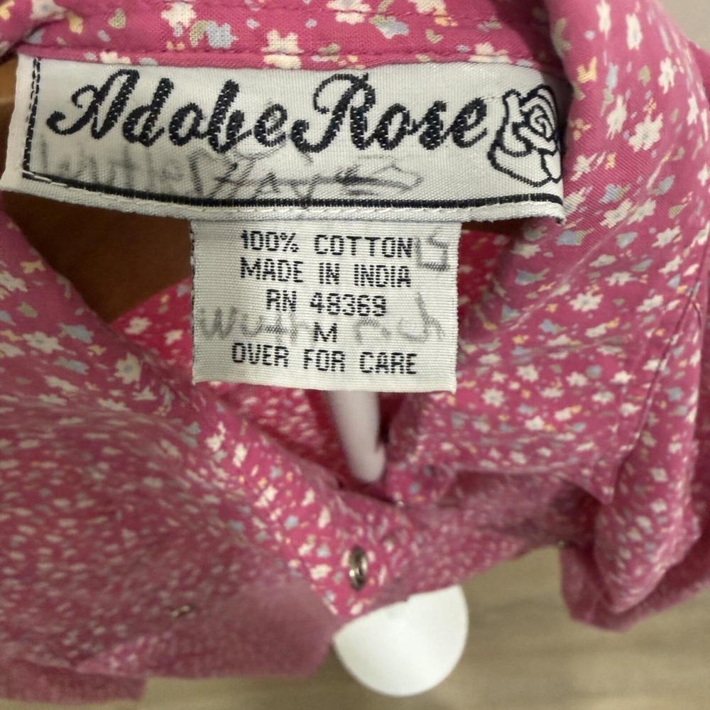 Vintage Adobe Rose western-style pearl snap blouse in Size M. - Picture 3 of 6